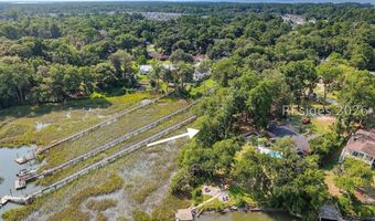 6114 Vaux Rd, Beaufort, SC 29906