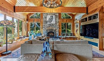 10 Beaverbrook Ct, Asheville, NC 28804