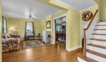 41 South Ave, Atlantic Highlands, NJ 07716