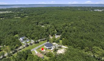 100 Blue Ridge Ct, Bay St. Louis, MS 39520