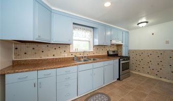 368 Grover Cleveland Hwy, Amherst, NY 14226