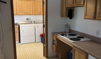 386 390 S Brooke St, Alpena, MI 49707