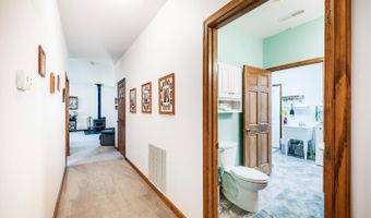 239 Little Farm Rd, Amherst, VA 24521