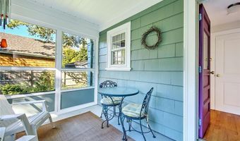 12 Harbour Ter, Cranston, RI 02905