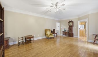 102 River Bottom Cir, Athens, GA 30606