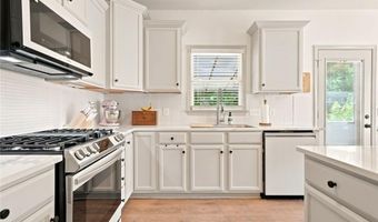114 S Mountain Brooke Dr, Ball Ground, GA 30107