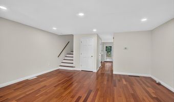 128 Parker St 3C, Acton, MA 01720