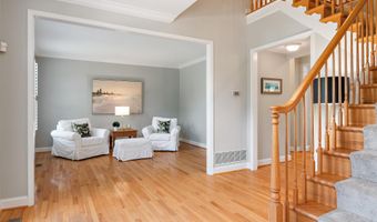 22 POTTERS Ln, Annapolis, MD 21403