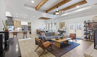 164 Crescent Rdg, Adkins, TX 78101