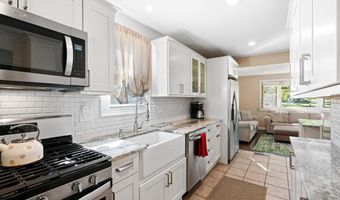 499 AUSTIN Ave, Barrington, NJ 08007