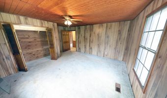 100 CLARK Ct, Anniston, AL 36201
