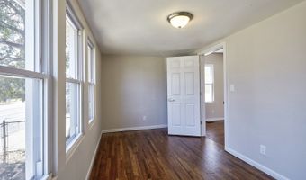 6 Levitt Ave, Bergenfield, NJ 07621