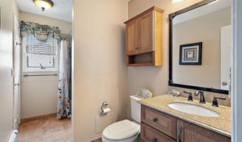 54 Storm Jib Ct, Bayville, NJ 08721