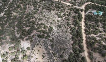 2 Sandia Canyon Rd, Arroyo Hondo, NM 87513