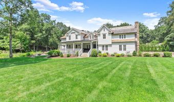 175 Cat Rock Rd, Cos Cob, CT 06807