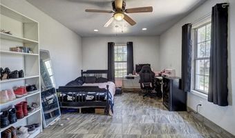 912 S 7th St, Aransas Pass, TX 78336
