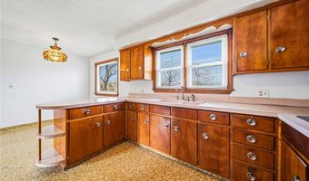 3203 Court St, Ashtabula, OH 44004