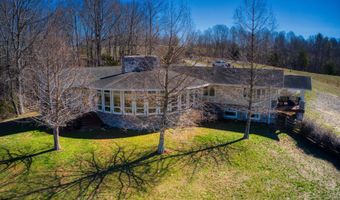 1043 Range Cemetery Rd, Allardt, TN 38504