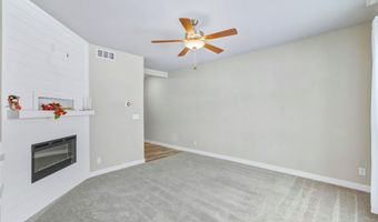 2812 NW Lois Ln, Ankeny, IA 50023