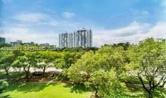 3401 N Country Club Dr 206, Aventura, FL 33180
