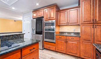 901 CHEROKEE Rd, Auburn, AL 36830
