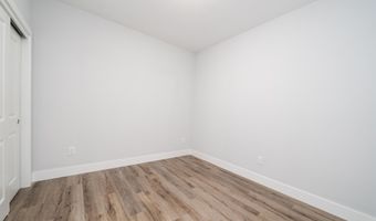 502 BROADWAY, Bayonne, NJ 07002