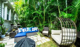 6164 N Ironwood Ln, Atlantis, FL 33462