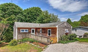 33 W Main Rd, Little Compton, RI 02837