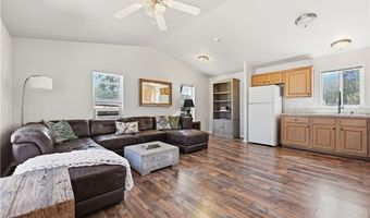 23315 Old Wagon Rd, Escondido, CA 92027