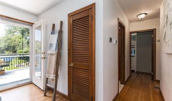 31 Sunset Dr, Hopkinton, RI 02832