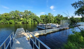 4212 Parkview Ln, Anoka, MN 55303