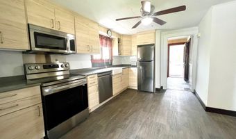 122 Marlboro Ave, Brattleboro, VT 05301
