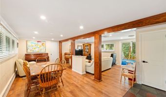 505 Cedar Ave, East Greenwich, RI 02818