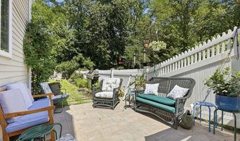 73 Gray St A, Billerica, MA 01821