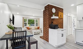 4 CALVIN Ct, Rockville, MD 20851