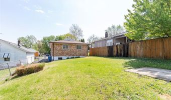 9975 Clyde Ave, St. Louis, MO 63125