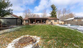 6813 Connie Dr, Avon, IN 46123