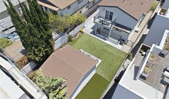 819 Rosemont, Los Angeles, CA 90026