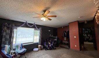 112 S College St, Adams, WI 53910