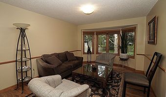 89 Beachridge Dr, Amherst, NY 14051