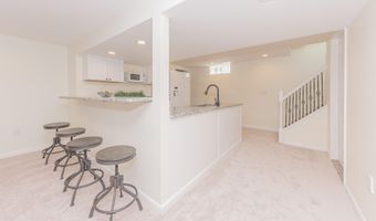 1729 Weldon Blvd, Ann Arbor, MI 48103