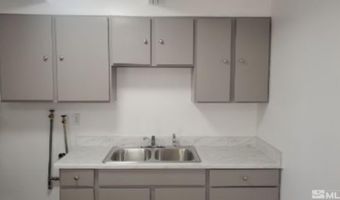 121 Hermansen St, Hawthorne, NV 89415