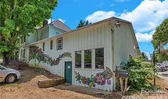 2 Westwood Pl, Asheville, NC 28806