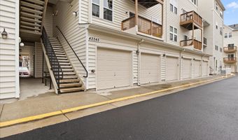 24546 BYRNE MEADOW Sq, Aldie, VA 20105