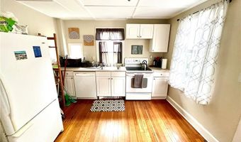 327 Spring St 2, Newport, RI 02840