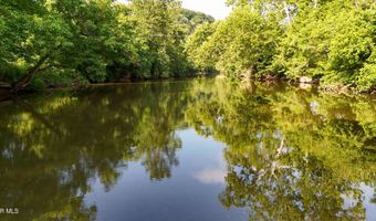 Canebrake Road, Abingdon, VA 24210