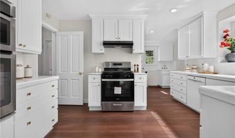 275 Arbolada Dr, Arcadia, CA 91006