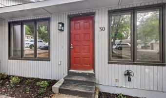 30 Mellor Ln, Bella Vista, AR 72715