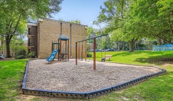9900 GEORGIA Ave 27-716, Silver Spring, MD 20902
