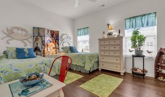 25 TWILIGHT Dr, Barnegat, NJ 08005